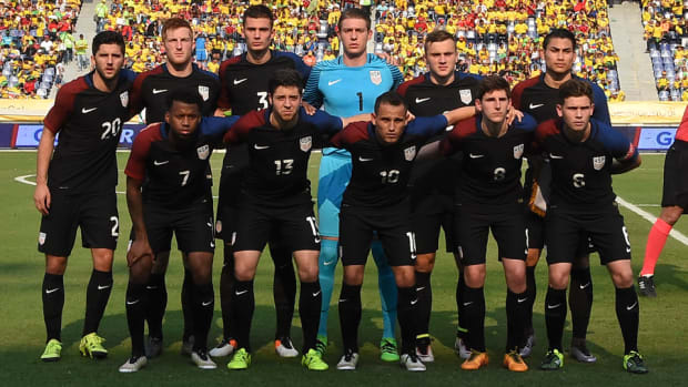usa-u23-final-walkup.jpg